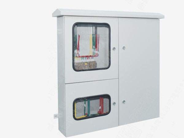 风暴娱乐光伏交流并网箱（40~120KW）